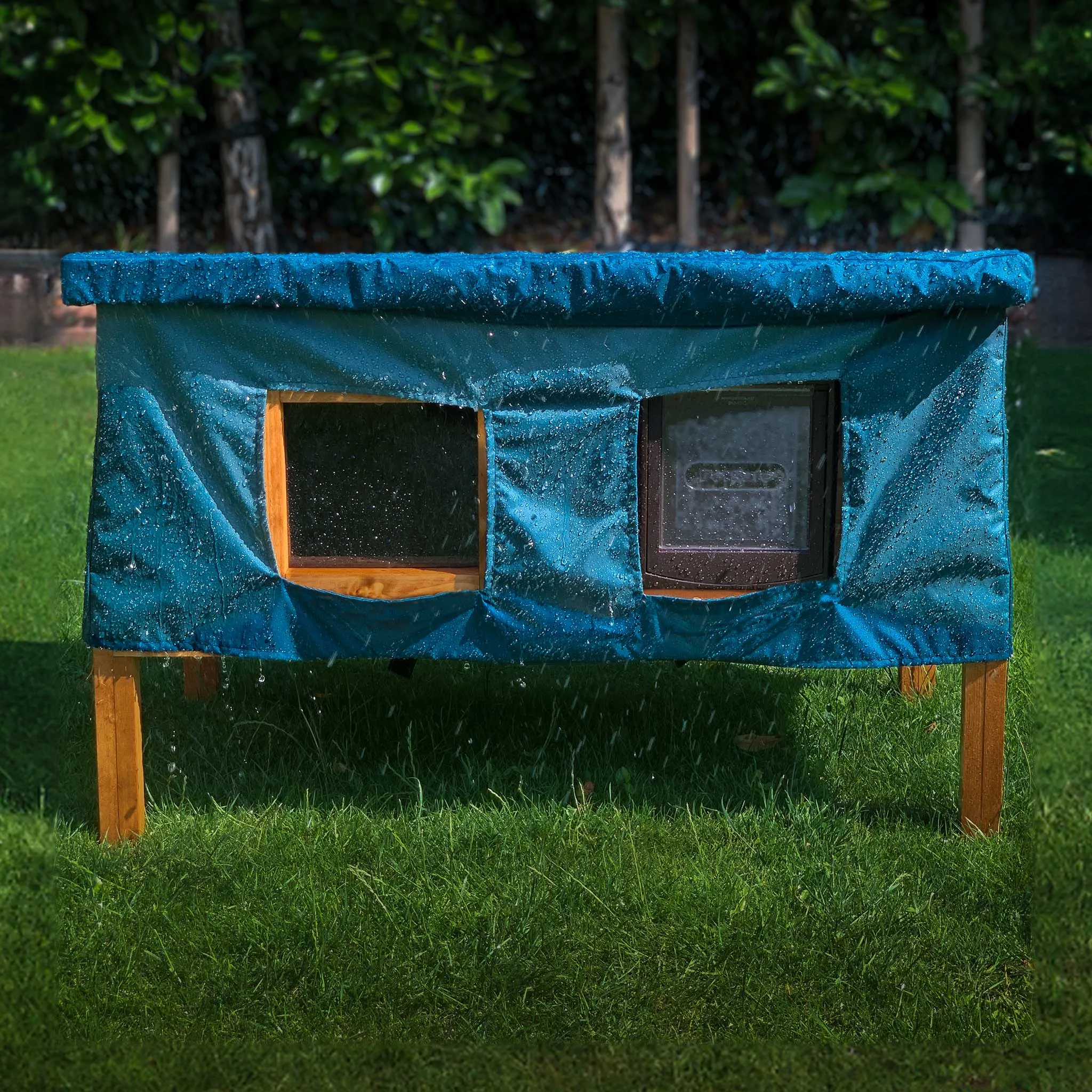 Outdoor XL Self-Heating Cat House Rain Cover