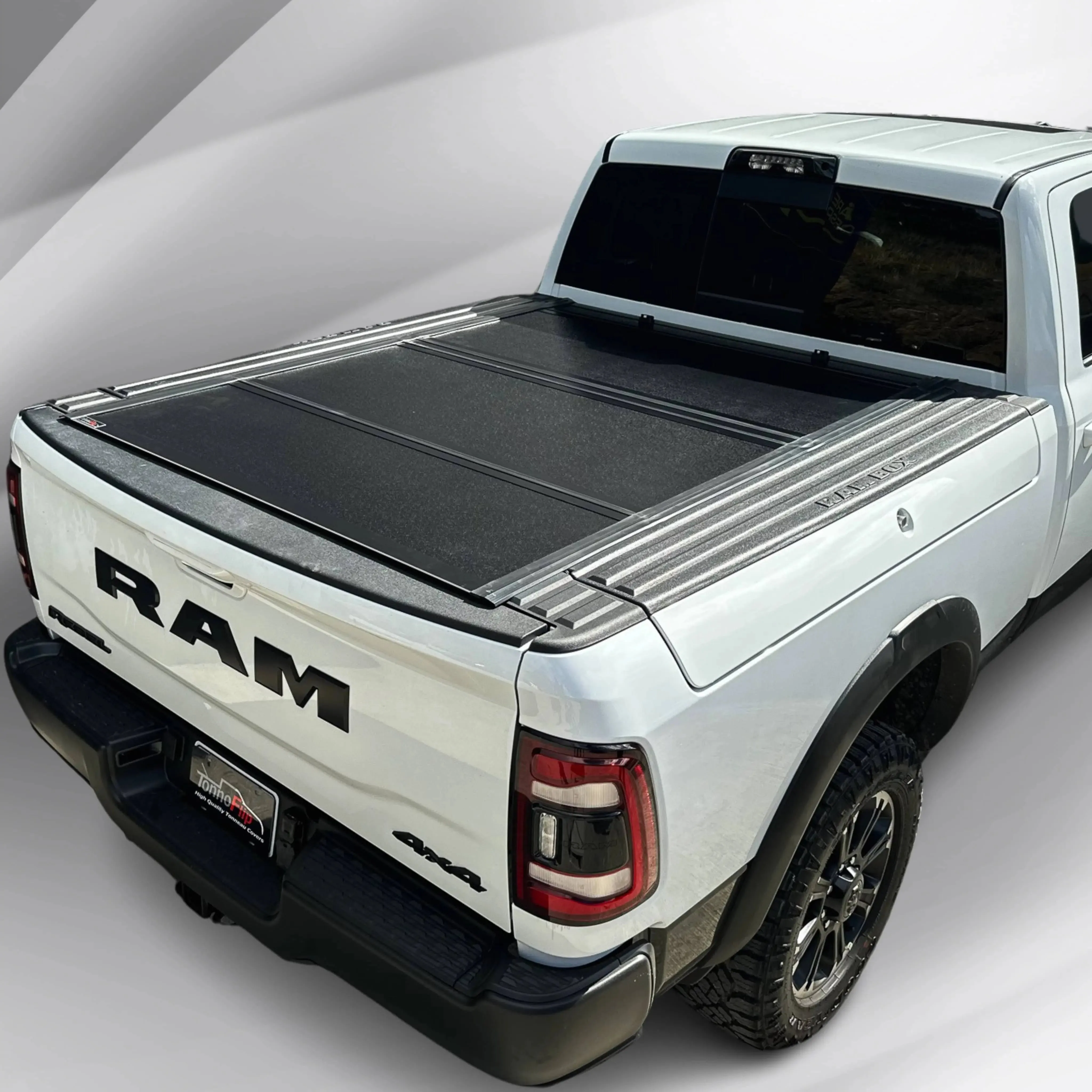 RAM 1500 Bed Cover | Ram 2500 | 3500  | With Rambox